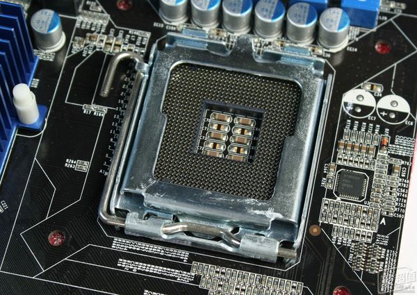 电脑带不动lol是哪些配件的原因,带不动lol的电脑