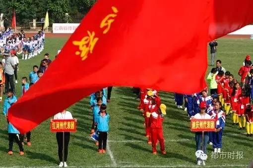 又是别人家的孩子,又是别人家的孩子纯钢琴伴奏