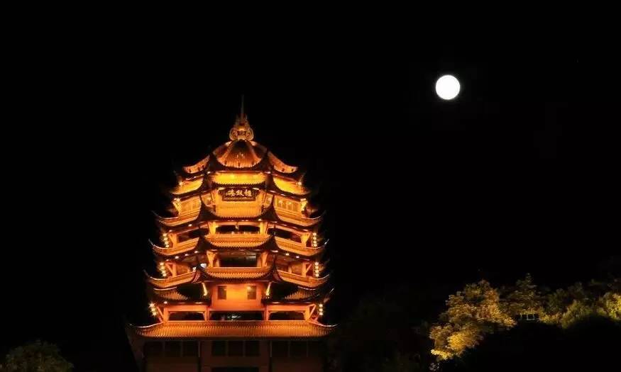 望月诗词鉴赏,秋夜诗词欣赏