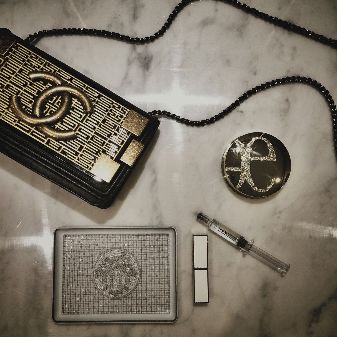 晒包包的正确方法,晒包包