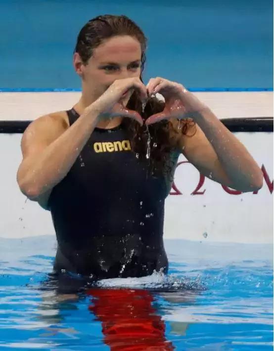 吃瓜群众来了完整视频,吃瓜群众来吃瓜