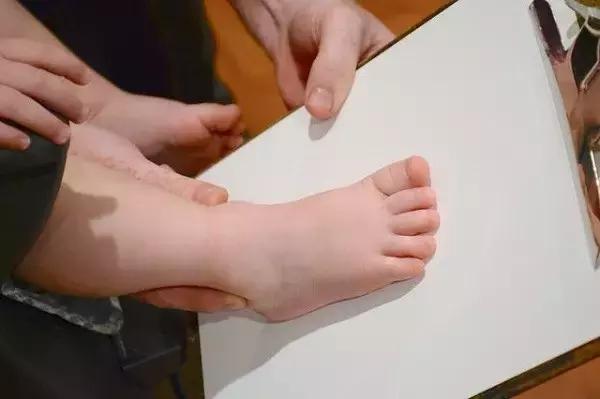 宝妈教你怎么挑选儿童鞋,儿童鞋买什么品牌好穿