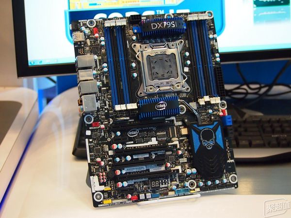 电脑带不动lol是哪些配件的原因,带不动lol的电脑