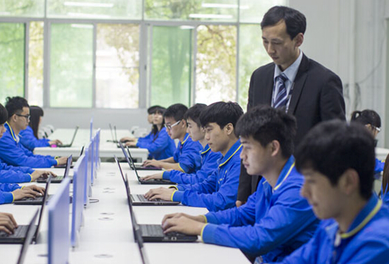 南方it学院珠海斗门,南方it学院