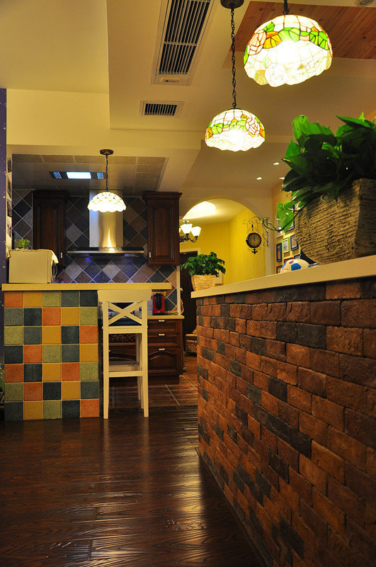 深圳地中海榻榻米定制风格,地中海榻榻米卧室装修效果图