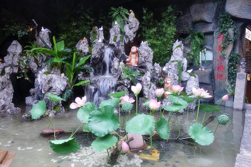 还记得童年的那个西游吗?“梦西游”带你进入美食的西游!