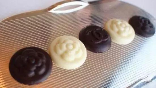 辛苦赚钱是为了买想要的东西,辛苦赚钱就是为了好的生活