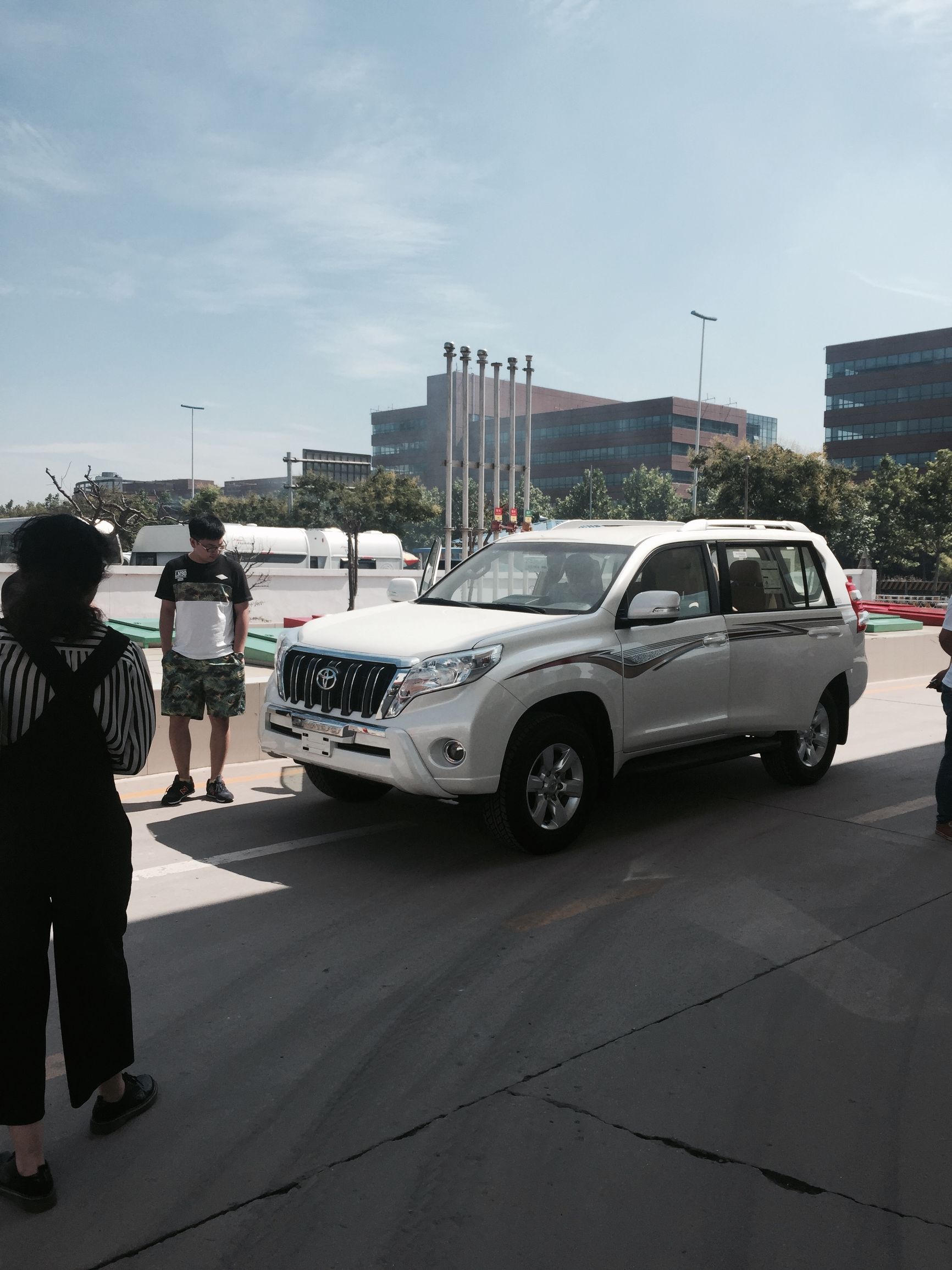 城市越野车推荐10到15万丰田,城市越野车丰田