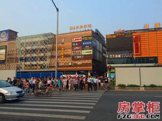 为什么年轻人都选择租房,白云同和租房有什么推荐