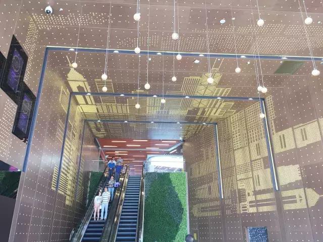 小香港迎新街,小香港再现往日的繁荣