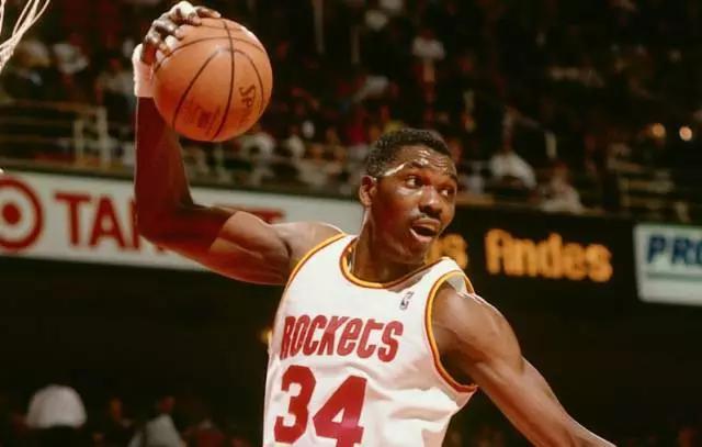 盘点十大未能终老球队的传奇队魂，火箭两名宿上榜最可惜竟是他