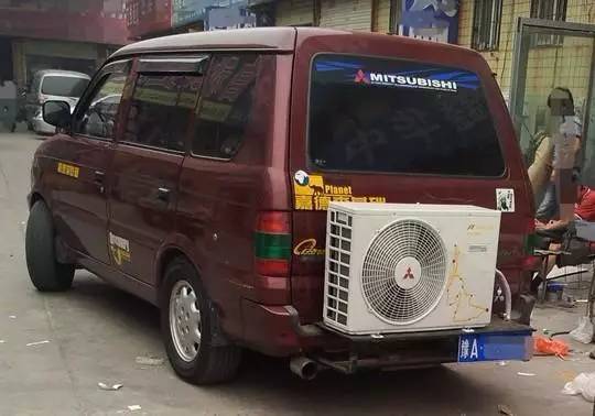 遇见一辆豪车,遇见一辆很酷的车