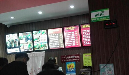 一夜之间这家渔粉店备受瞩目，不追究为什么还真睡不着！