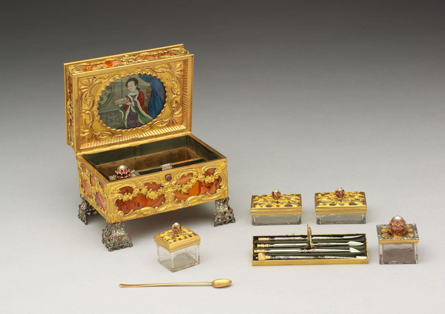 清宫皇帝们精美绝伦的镜子，朕照镜子可不只是看“帅不帅”的！