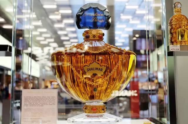 巴黎戴高乐机场购物推荐,法国巴黎购物攻略及价格表