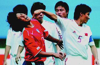 国足2比3韩国录像回放完整,李玮锋为什么不打安贞焕