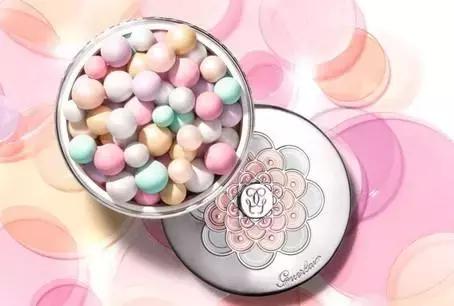 夏日颜值大作战，做不脱妆的美少女！约吗？