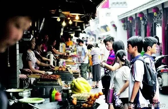 国内10大让人魂牵梦绕的小吃街