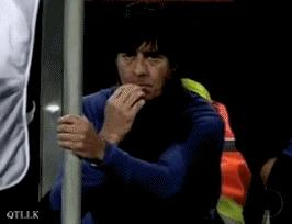 足球球员搞怪图片,足球搞笑庆祝动作gif