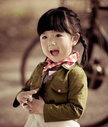 大童中短发编发简单又好看10-15岁,发型小女孩简单编发短发