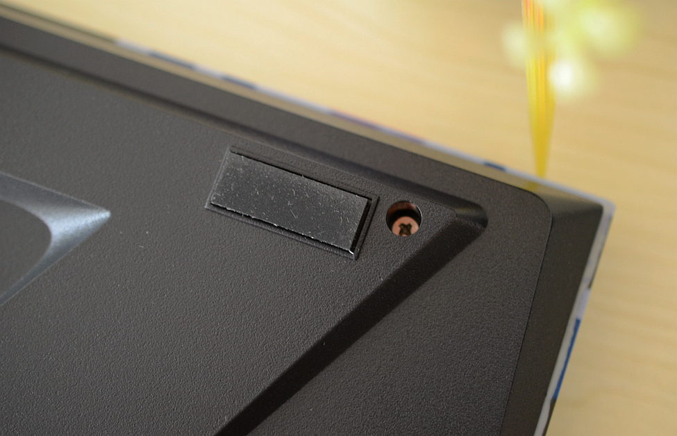 艾酷金粉轴机械键盘,艾酷机械键盘哪个好