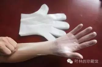 翡翠手镯和手表如何佩戴,女人佩戴翡翠手镯的图片