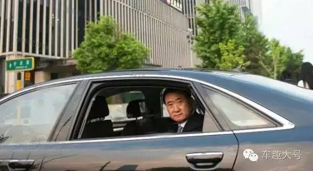 他造车无数，自己却不开奔驰宝马法拉利，座驾只要5万