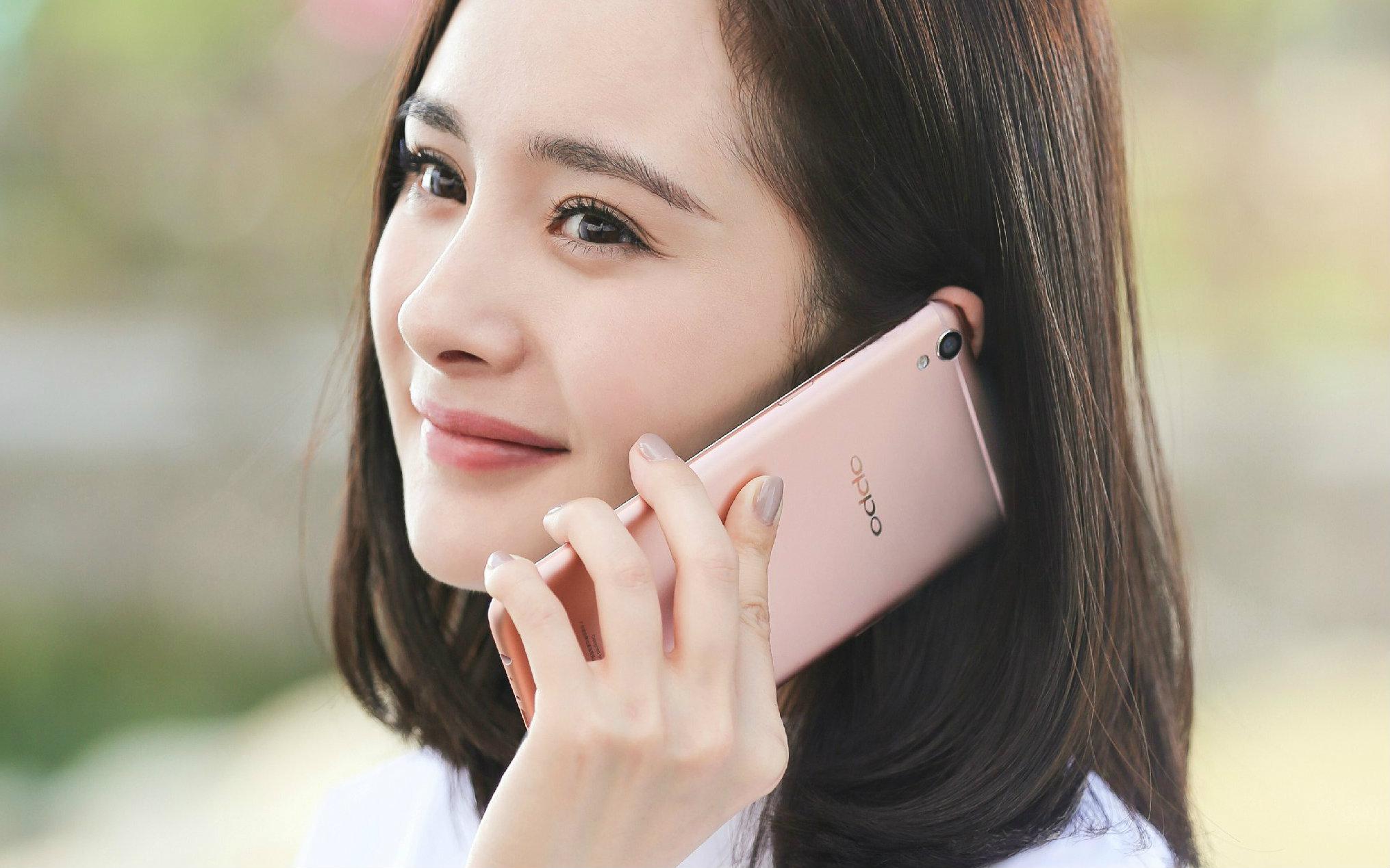 oppo reno8不再高价低配 (opporeno5是不是高价低配)