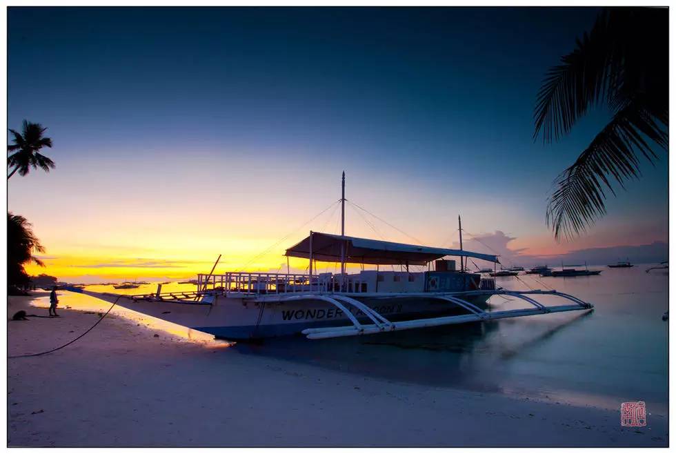 月薪3000的tiffany蓝钻岛