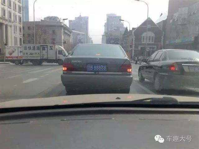 他造车无数，自己却不开奔驰宝马法拉利，座驾只要5万