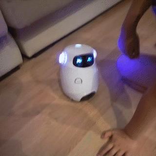 让孩子喜欢编程的视频,小卡智能编程