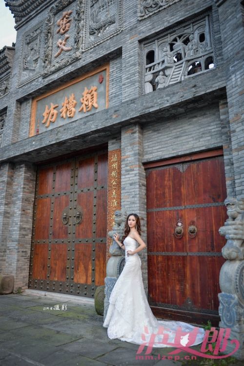 泸女郎罗婧华：美女留学生我的根在中国