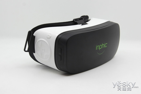 震撼感官超爽体验英菲克VR一体机评测