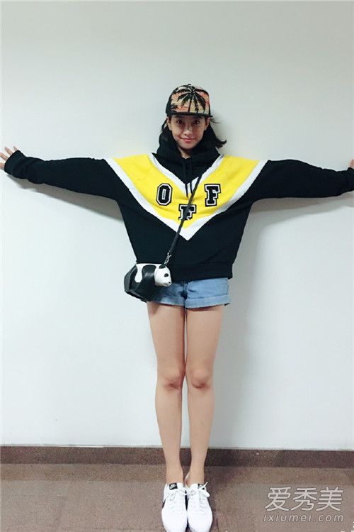 机场街拍宋茜袁姗姗,袁姗姗宋茜穿搭