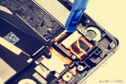 小米5位插线板拆解,小米5pro拆解