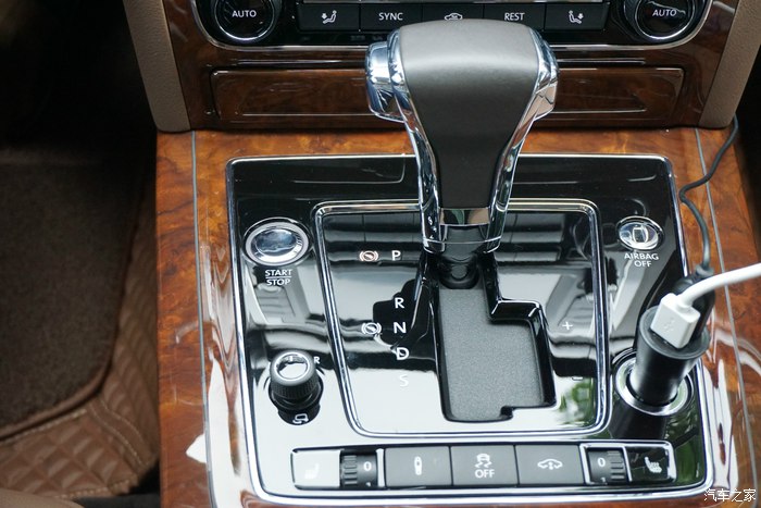 不期而遇怦然心动,不期而遇一见钟情