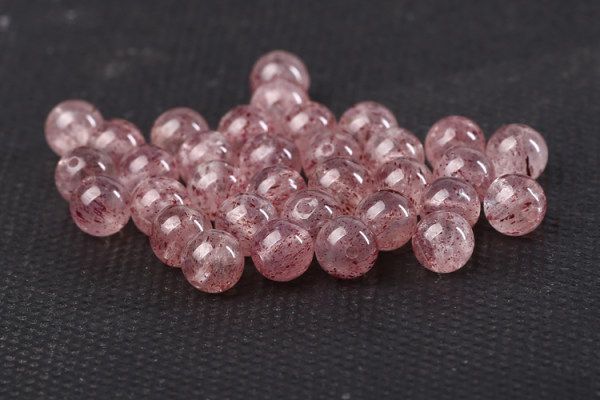 草莓晶的作用与功效,草莓晶的功效和寓意