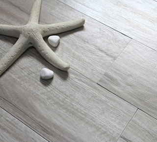 仿木纹地板瓷砖优缺点有哪些,仿木纹瓷砖和木纹瓷砖是一种吗