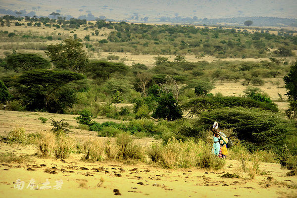 爱玩漂浮的马赛人