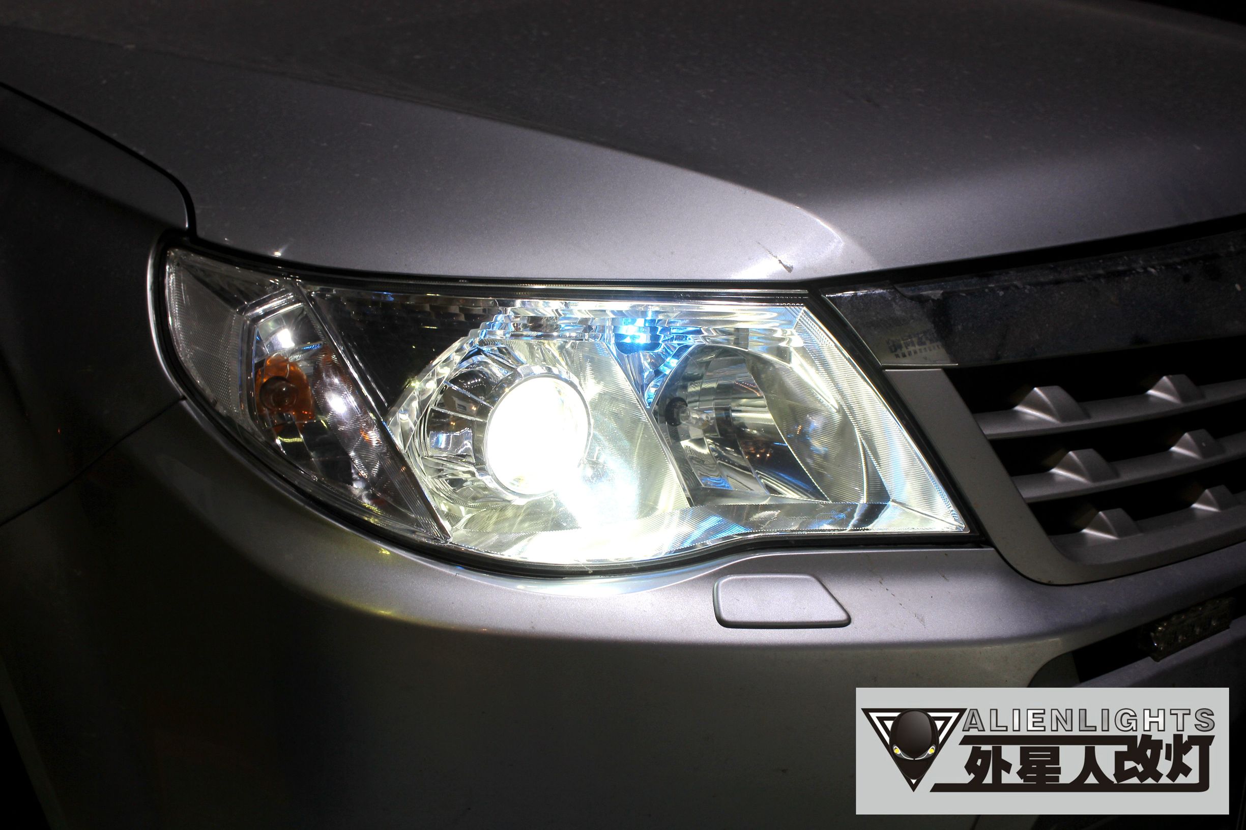 suv改灯不能超多少会违法,suv改灯一般调多高