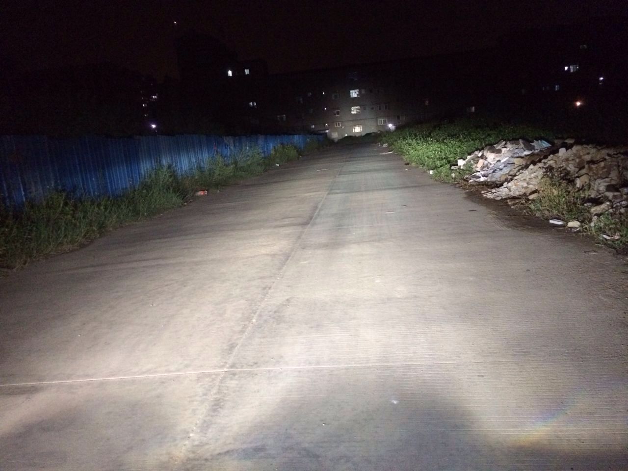 汽车改灯调光标准,汽车灯改激光