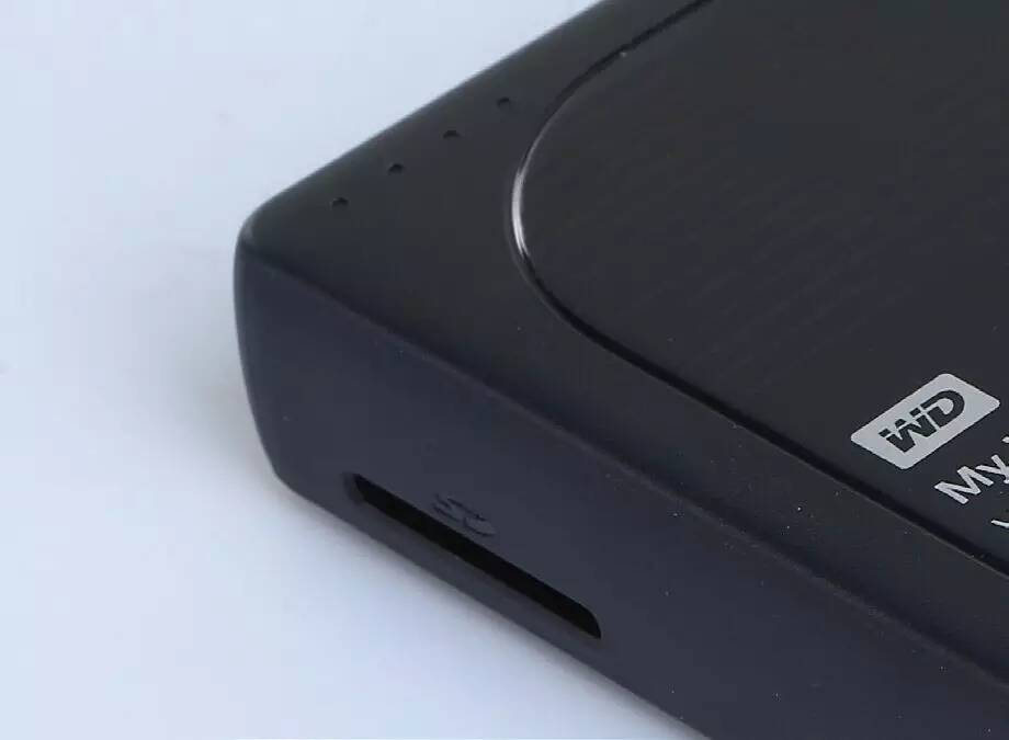 移动硬盘带wifi功能,移动硬盘有wi-fi版吗