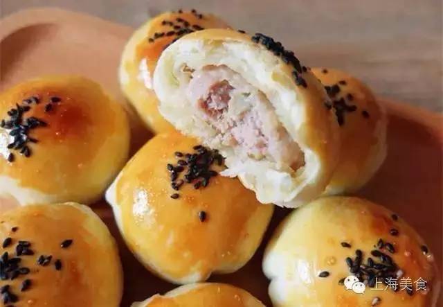 上海本地人吃的鲜肉月饼,上海这些老字号里的鲜肉月饼