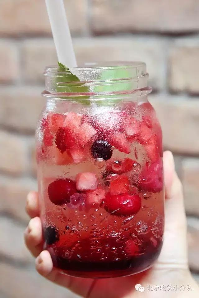 这么“村”的店，居然敢开在三里屯……