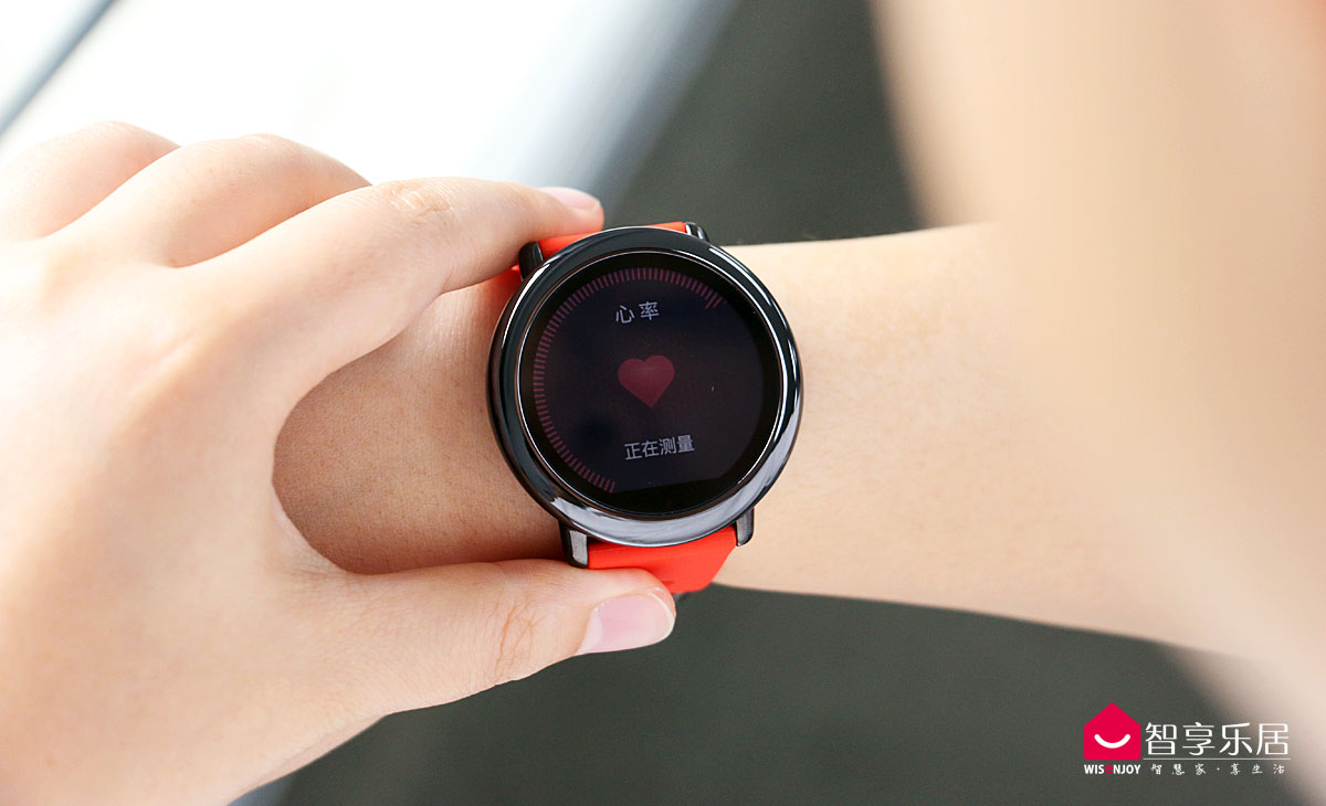 华米Amazfit初体验，799拯救高端市场