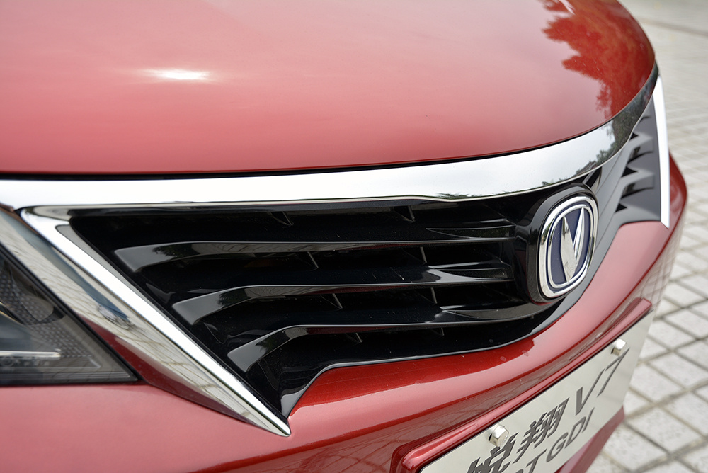 长安悦翔v71.0t发动机可靠吗,悦翔v7用哪款发动机