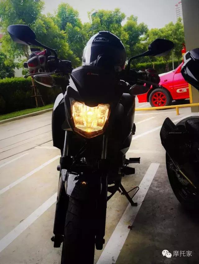 本田cb300复古摩托,本田cb300f极速视频