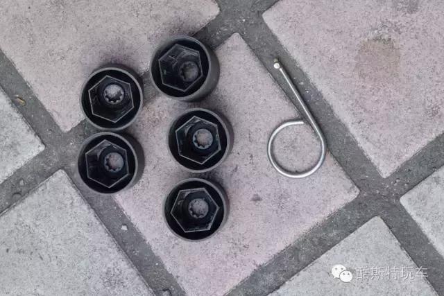 2018款速腾备胎更换教程,酷斯特玩车