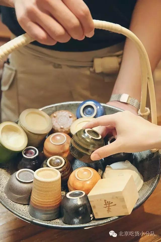 这么“村”的店，居然敢开在三里屯……