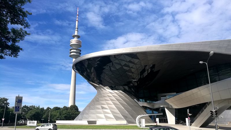 沉浸式体验2021款宝马740li尊享,2018bmw740li混动